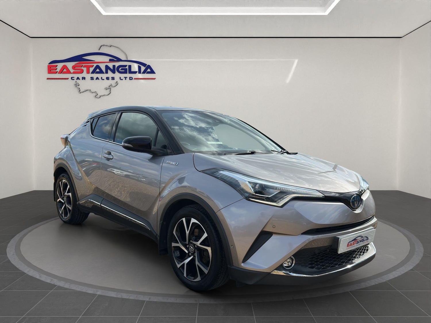 Used Toyota C-HR 2017 for sale - 76094268: Photo 9