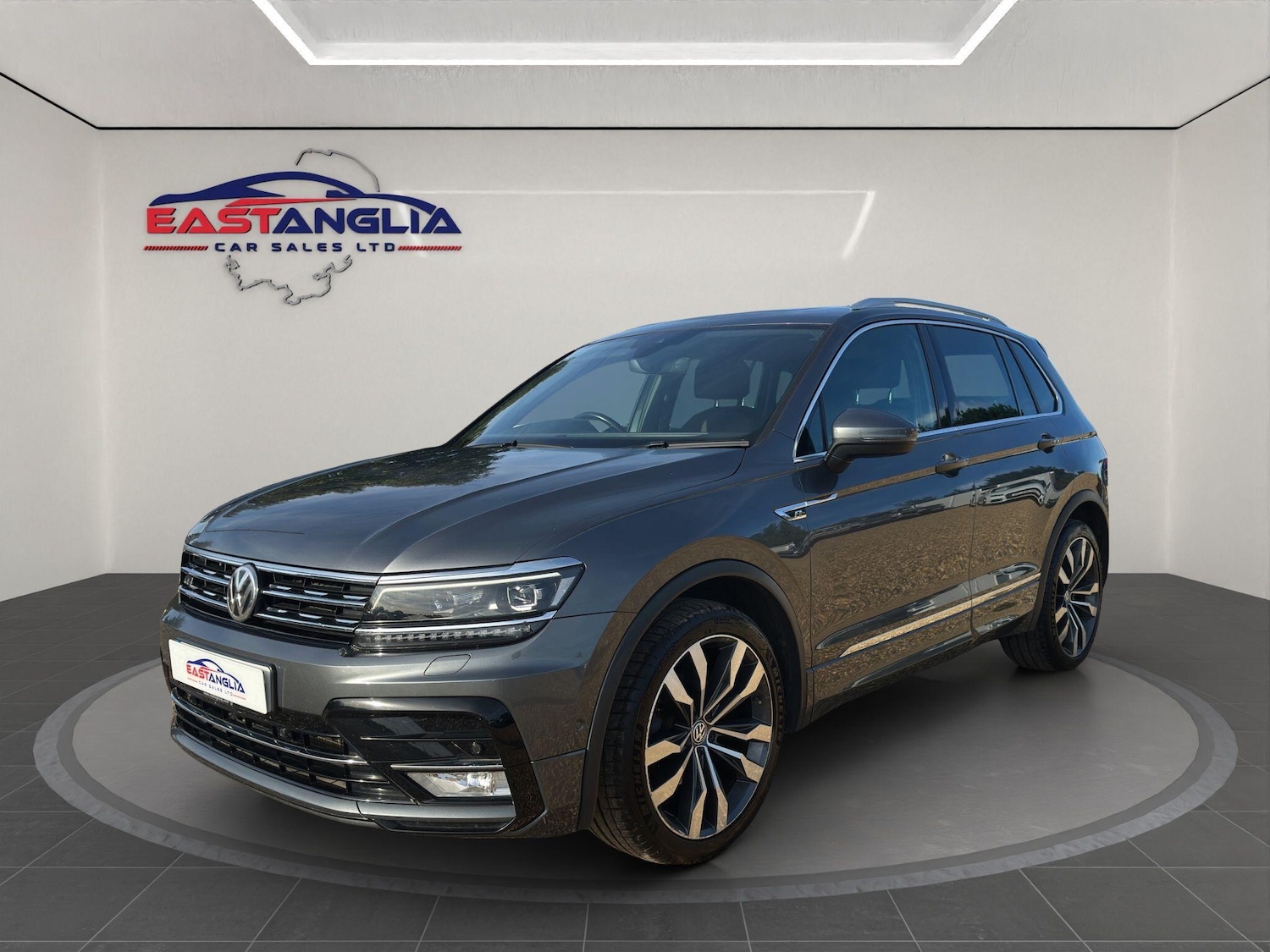 Used Volkswagen Tiguan 2017 for sale - 76072969: Photo 1