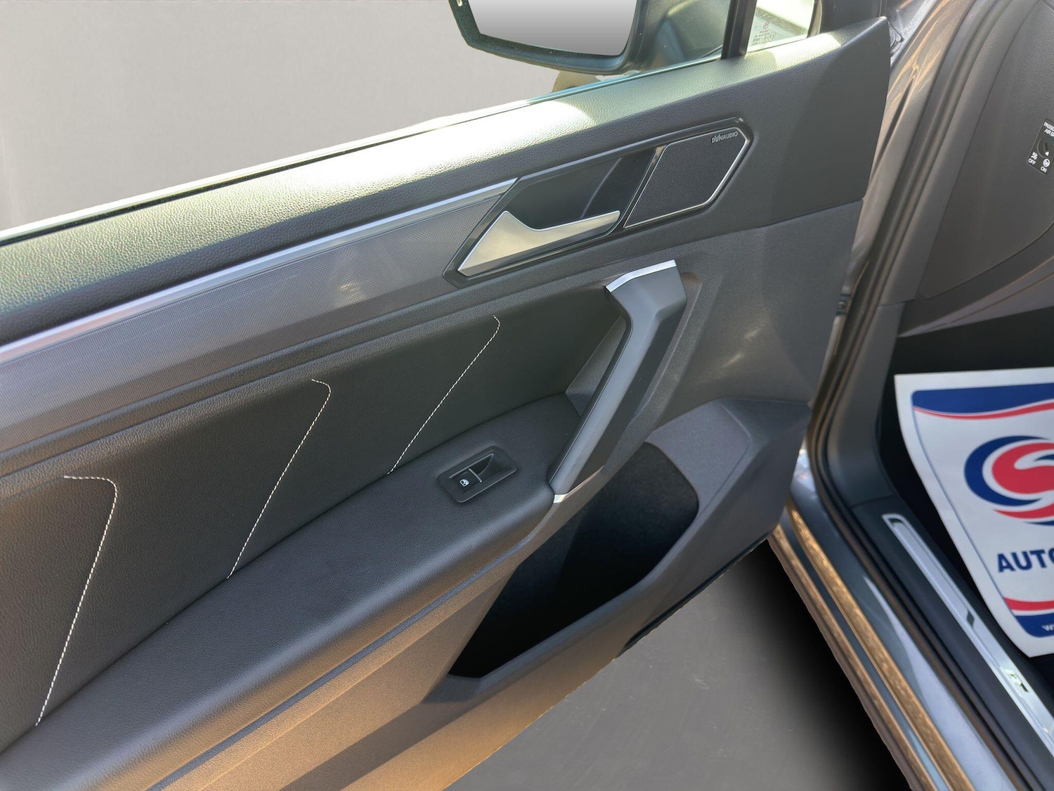 Used Volkswagen Tiguan 2017 for sale - 76072969: Photo 17