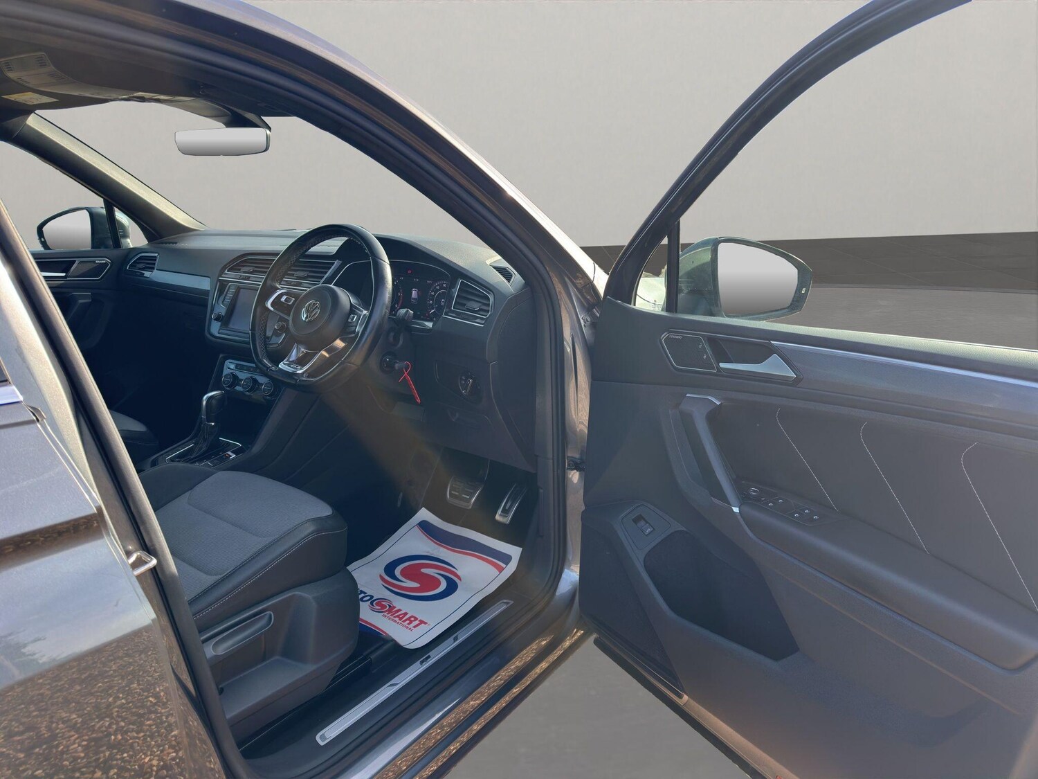 Used Volkswagen Tiguan 2017 for sale - 76072969: Photo 29