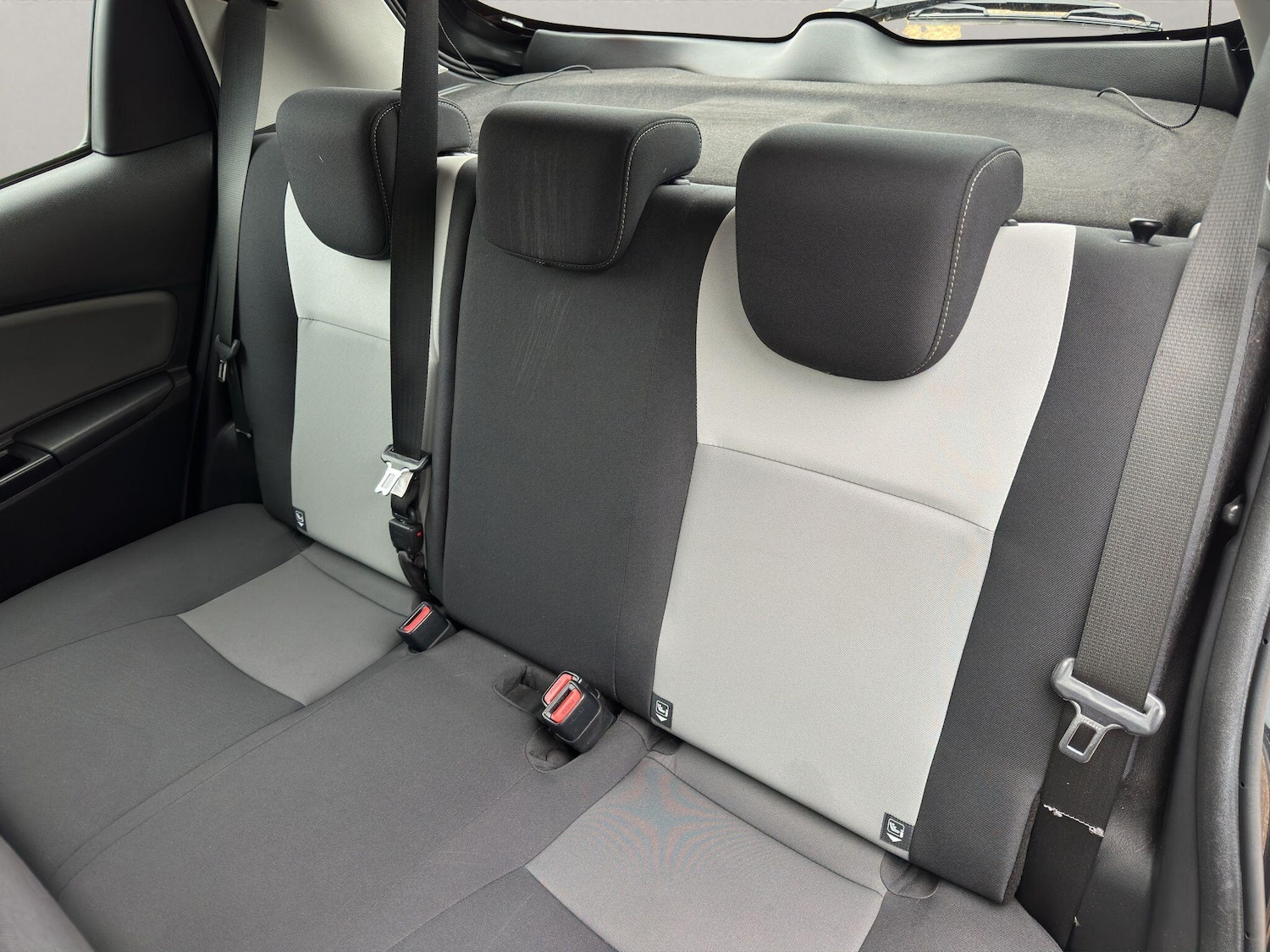 Used Toyota Yaris 2019 for sale - 76918706: Photo 17