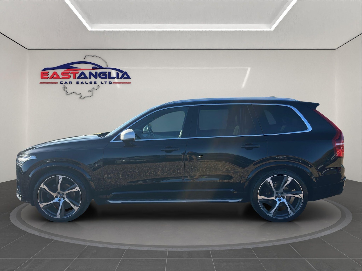 Used Volvo XC90 2019 for sale - 76989480: Photo 2