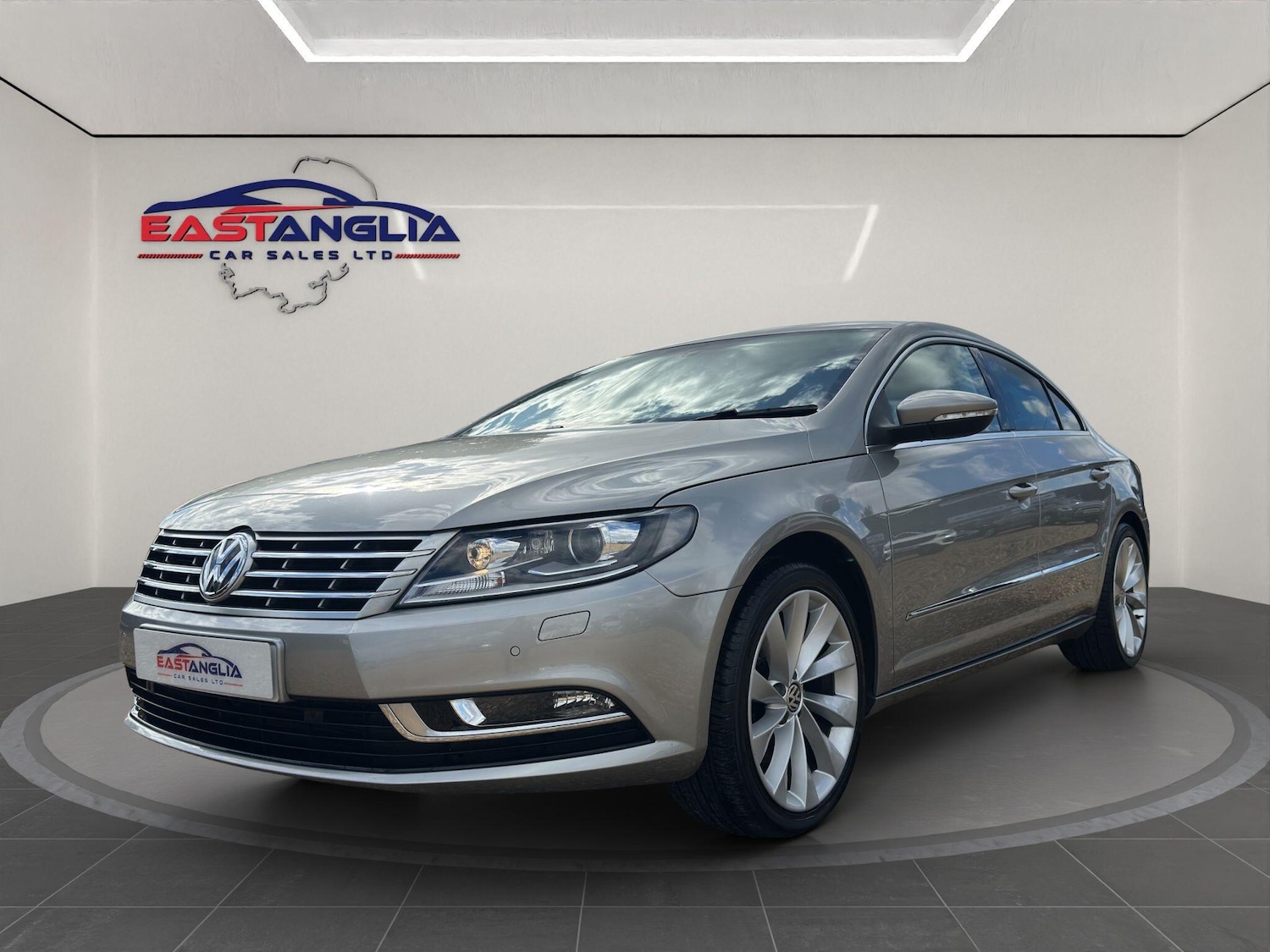 Used Volkswagen CC 2015 for sale - 75927319: Photo 1