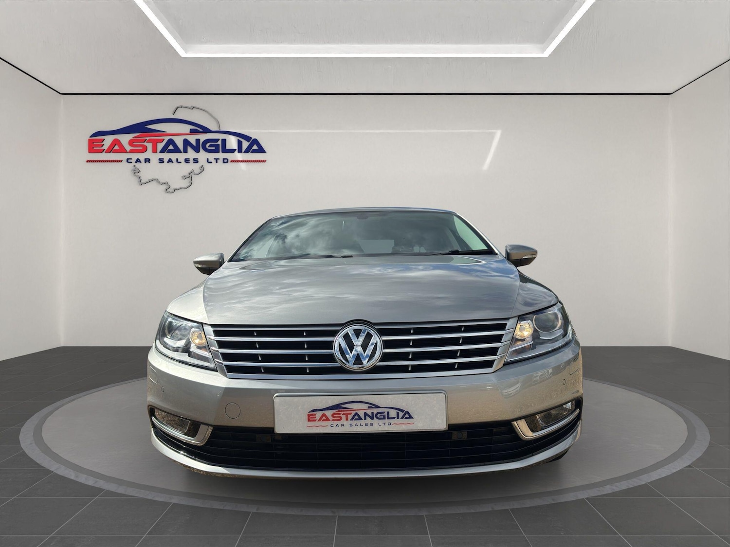 Used Volkswagen CC 2015 for sale - 75927319: Photo 2