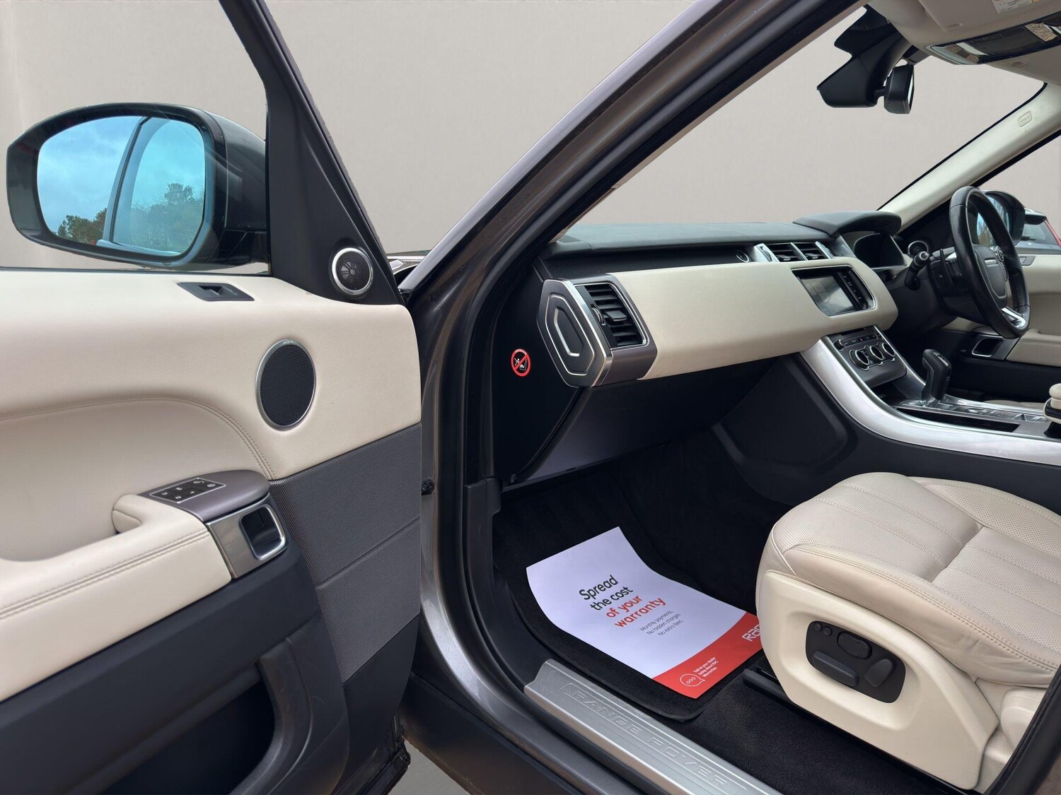 Used Land Rover Range Rover Sport 2014 for sale - 76284092: Photo 32