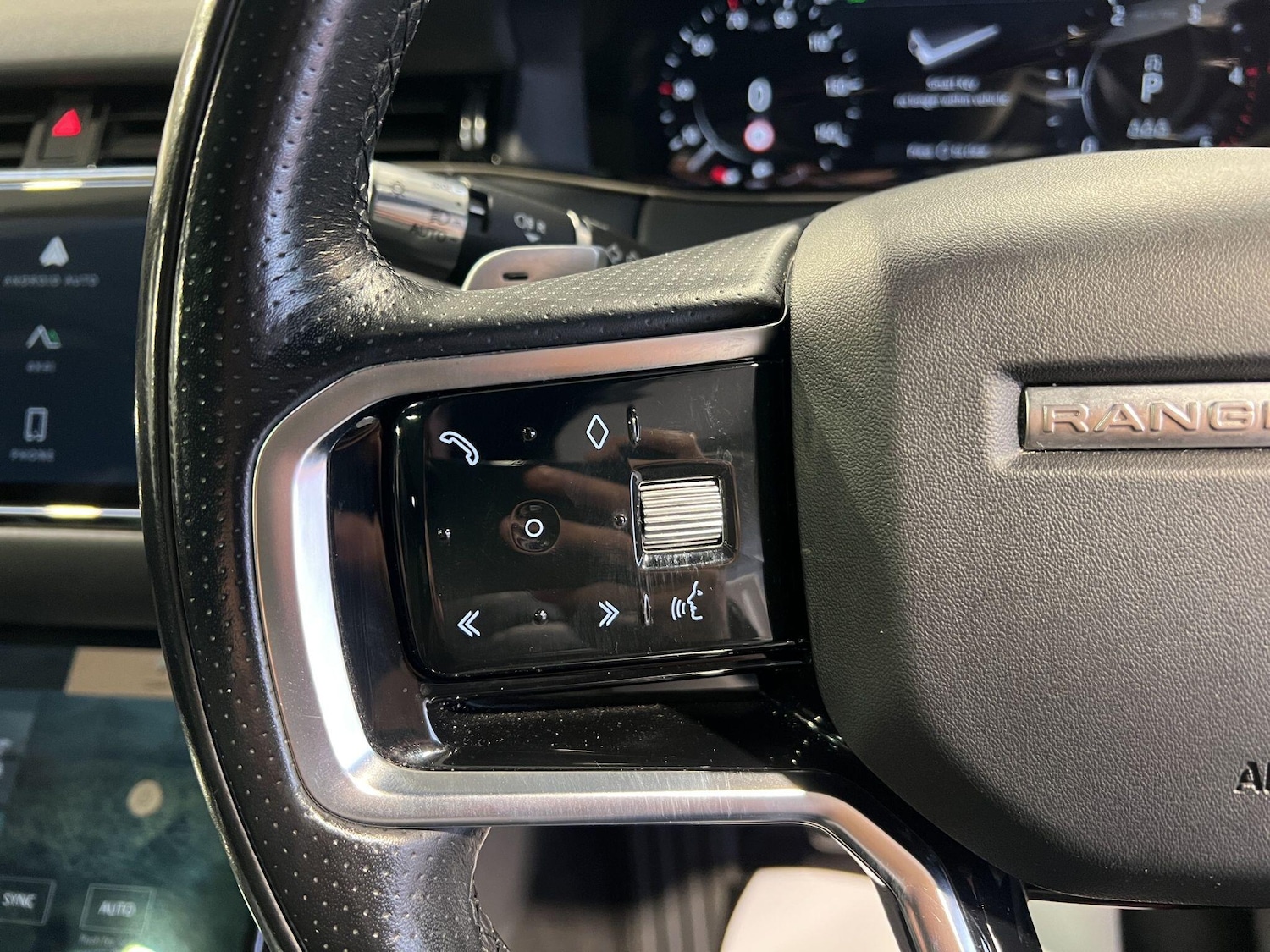 Used Land Rover Range Rover Evoque 2021 for sale - 77279590: Photo 24