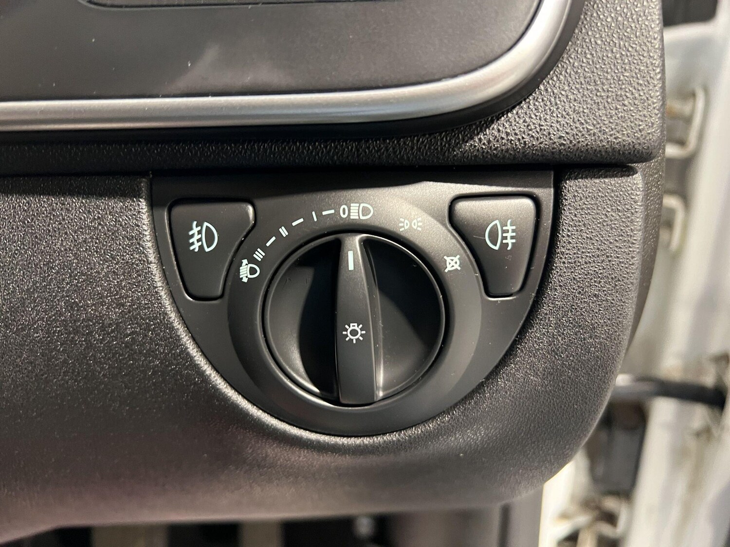 Used Saab 9-3 2010 for sale - 77633174: Photo 18