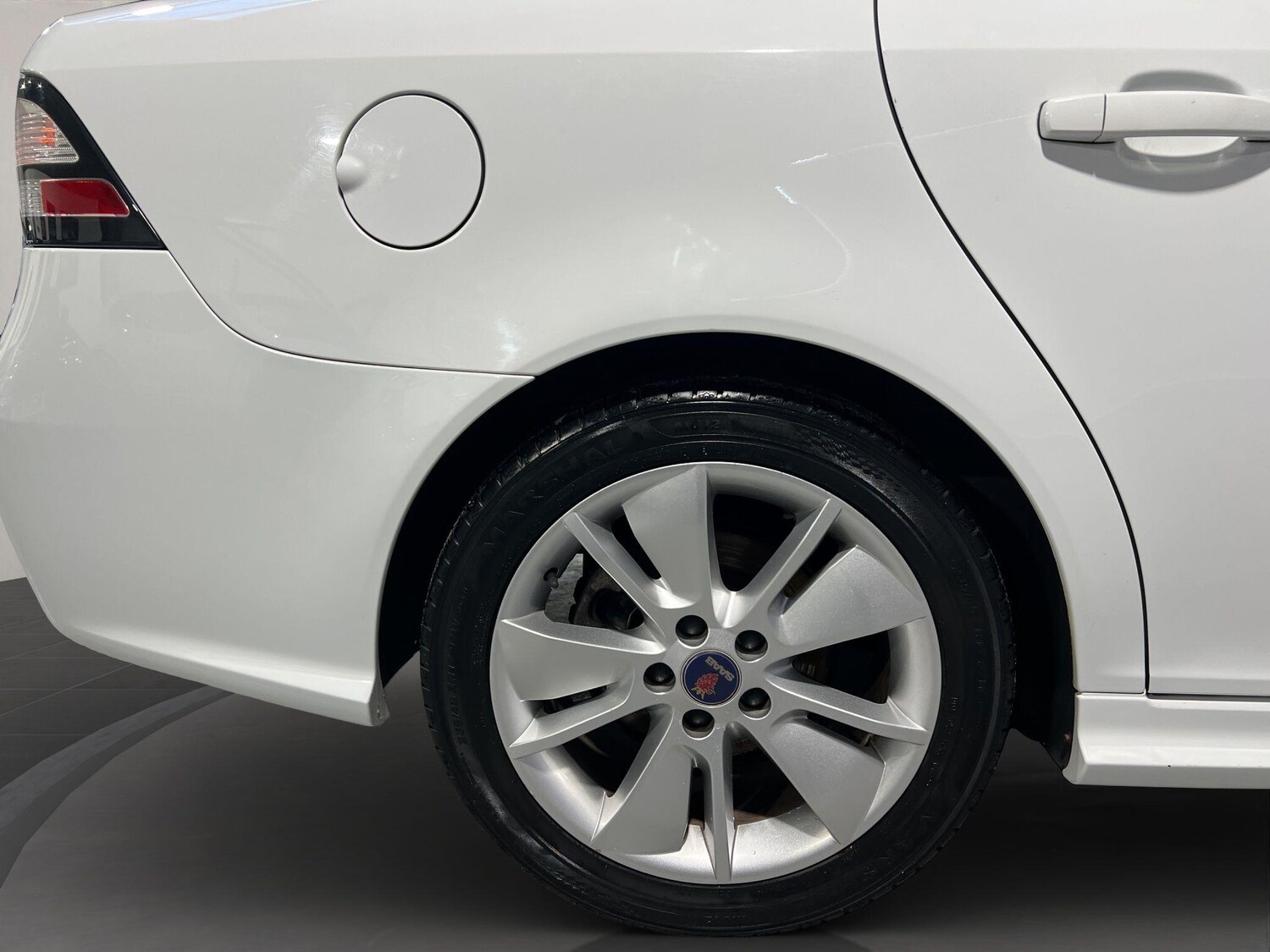 Used Saab 9-3 2010 for sale - 77633174: Photo 25