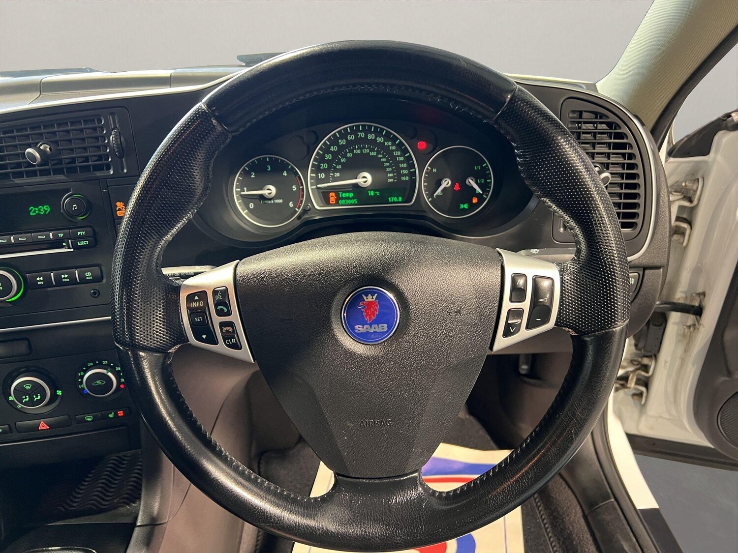 Used Saab 9-3 2010 for sale - 77633174: Photo 32