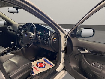 Used Saab 9-3 2010 for sale - 77633174: Photo