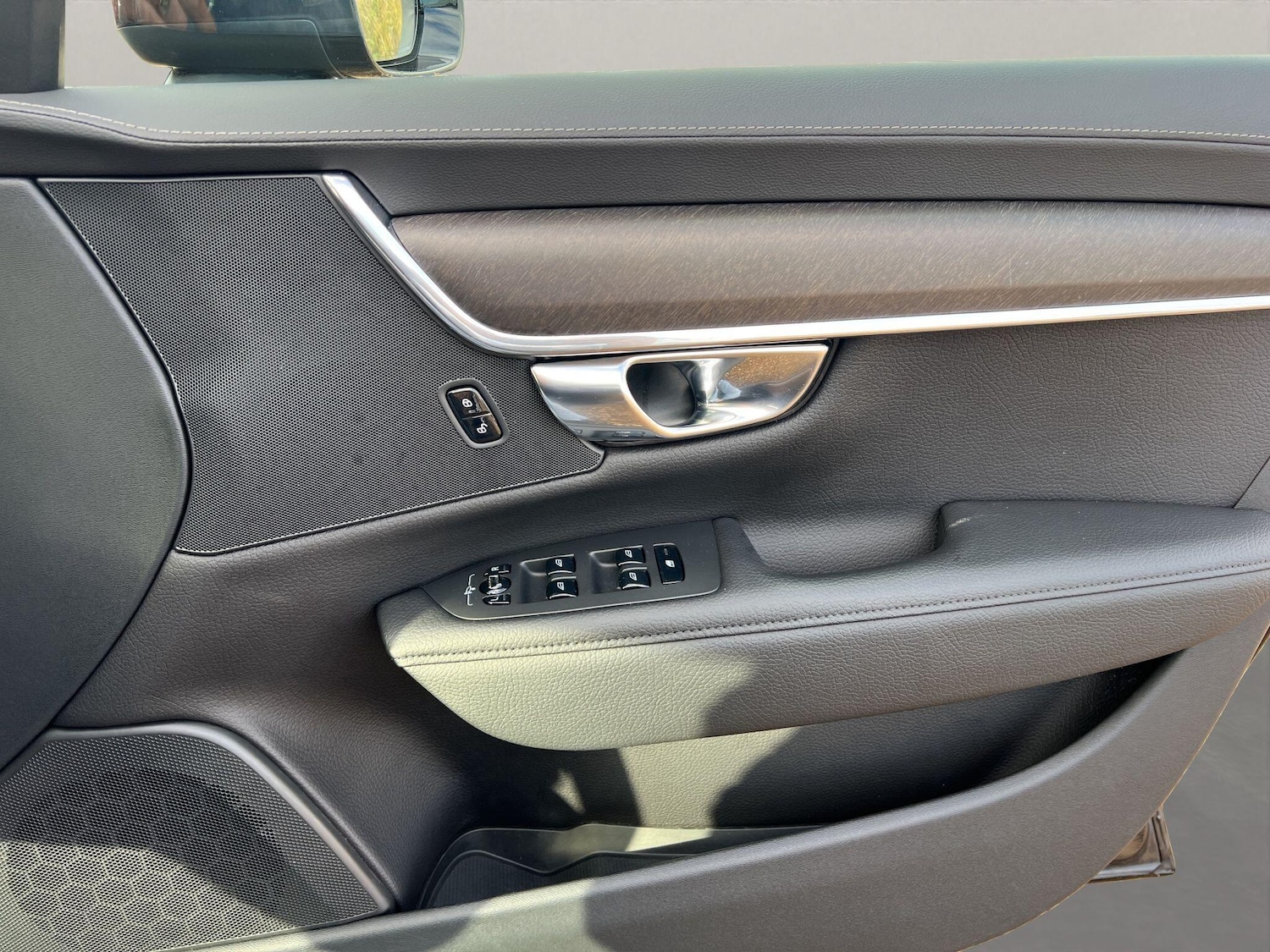 Used Volvo V90 Cross Country 2018 for sale - 76823588: Photo 24