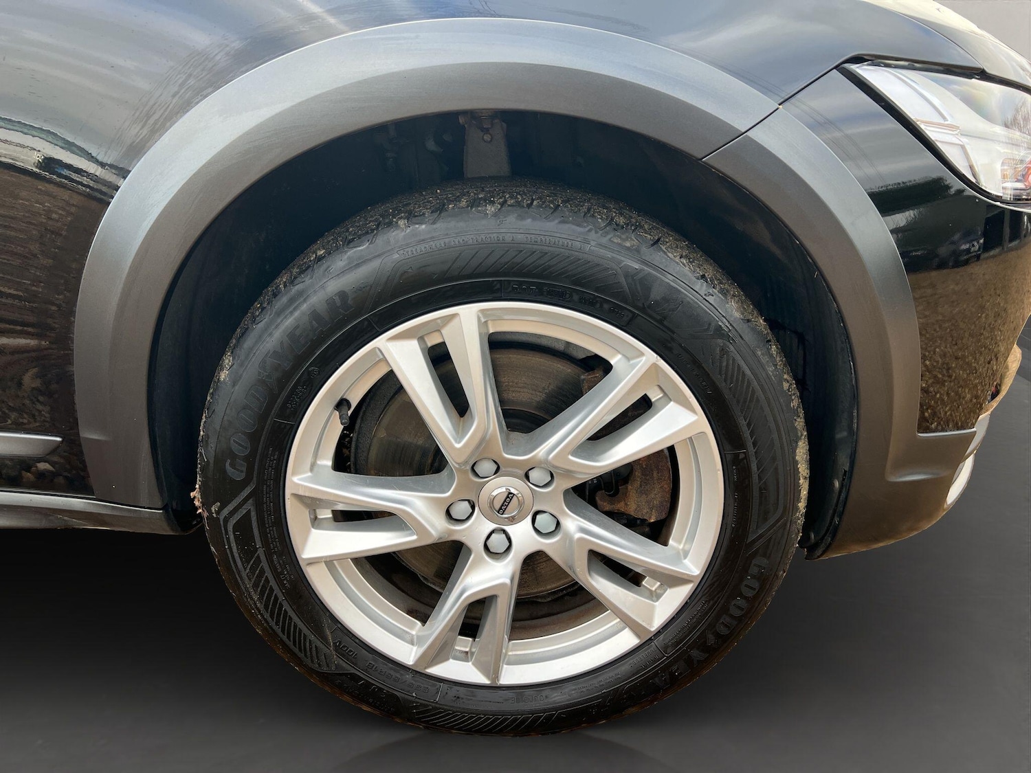 Used Volvo V90 Cross Country 2018 for sale - 76823588: Photo 26