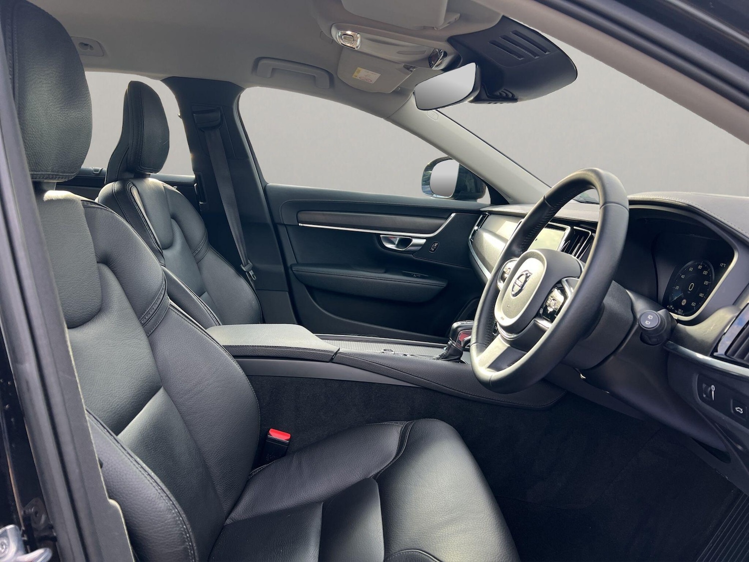 Used Volvo V90 Cross Country 2018 for sale - 76823588: Photo 3