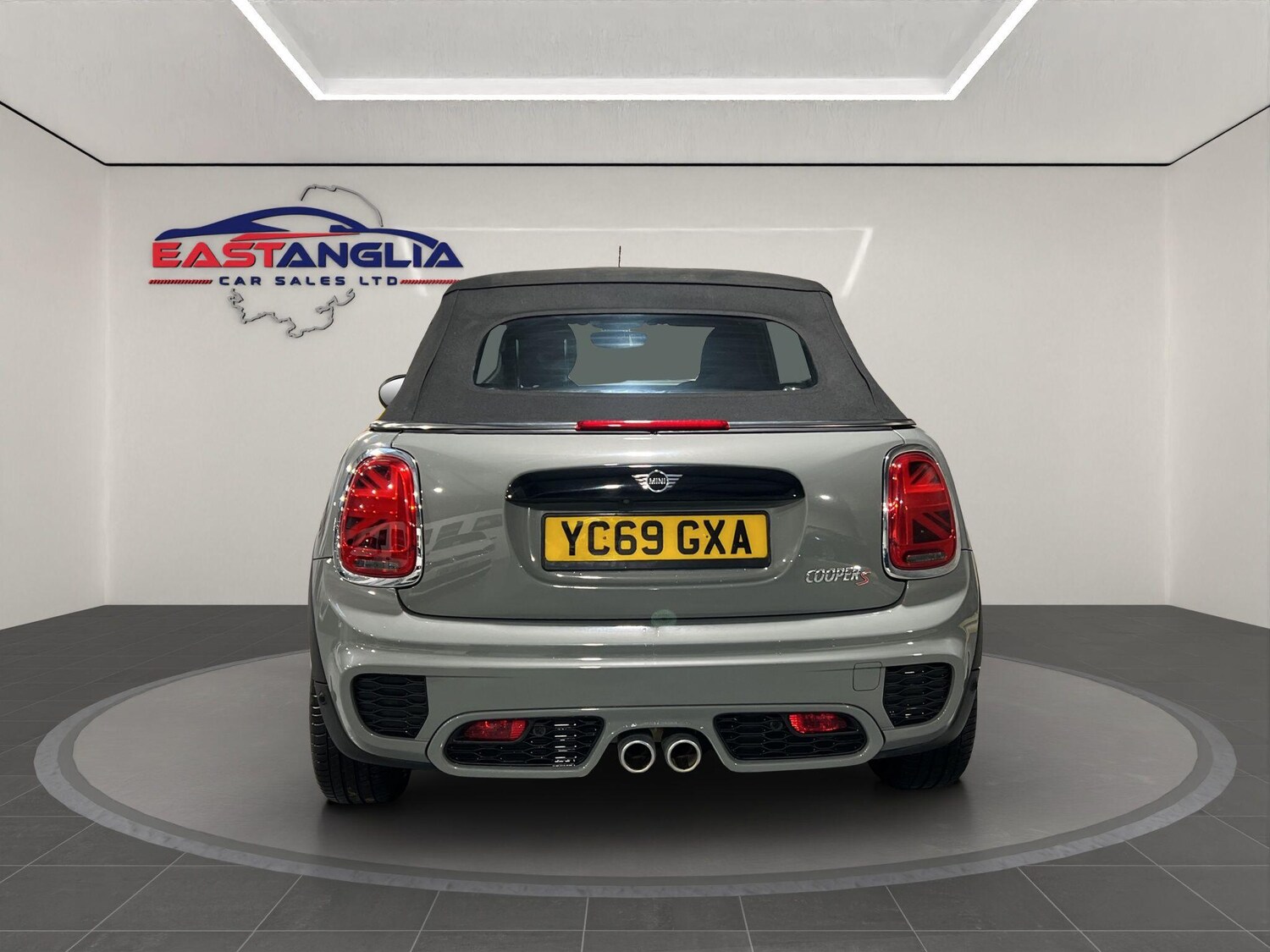 Used MINI Convertible 2019 for sale - 77344591: Photo 11