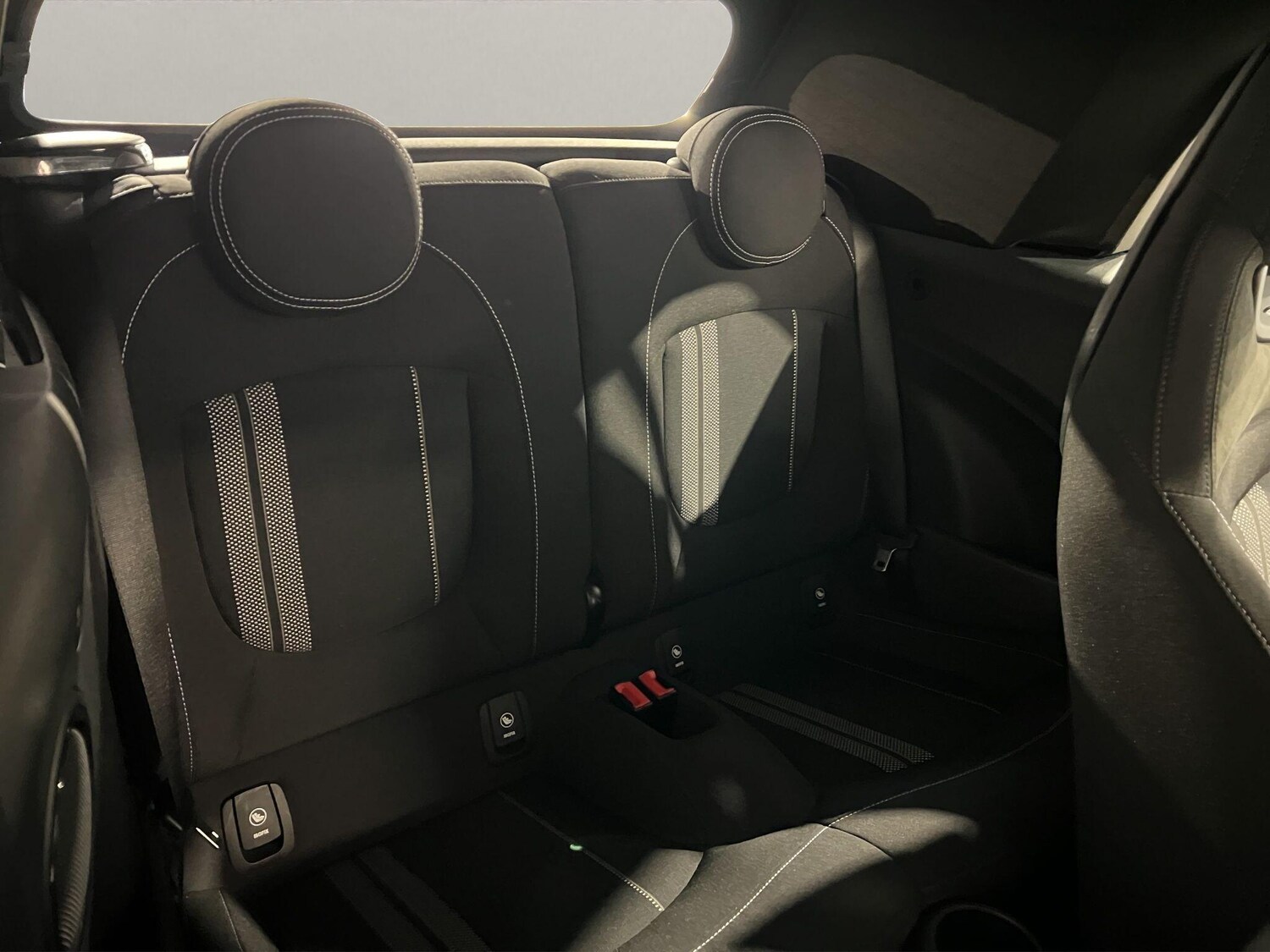 Used MINI Convertible 2019 for sale - 77344591: Photo 16