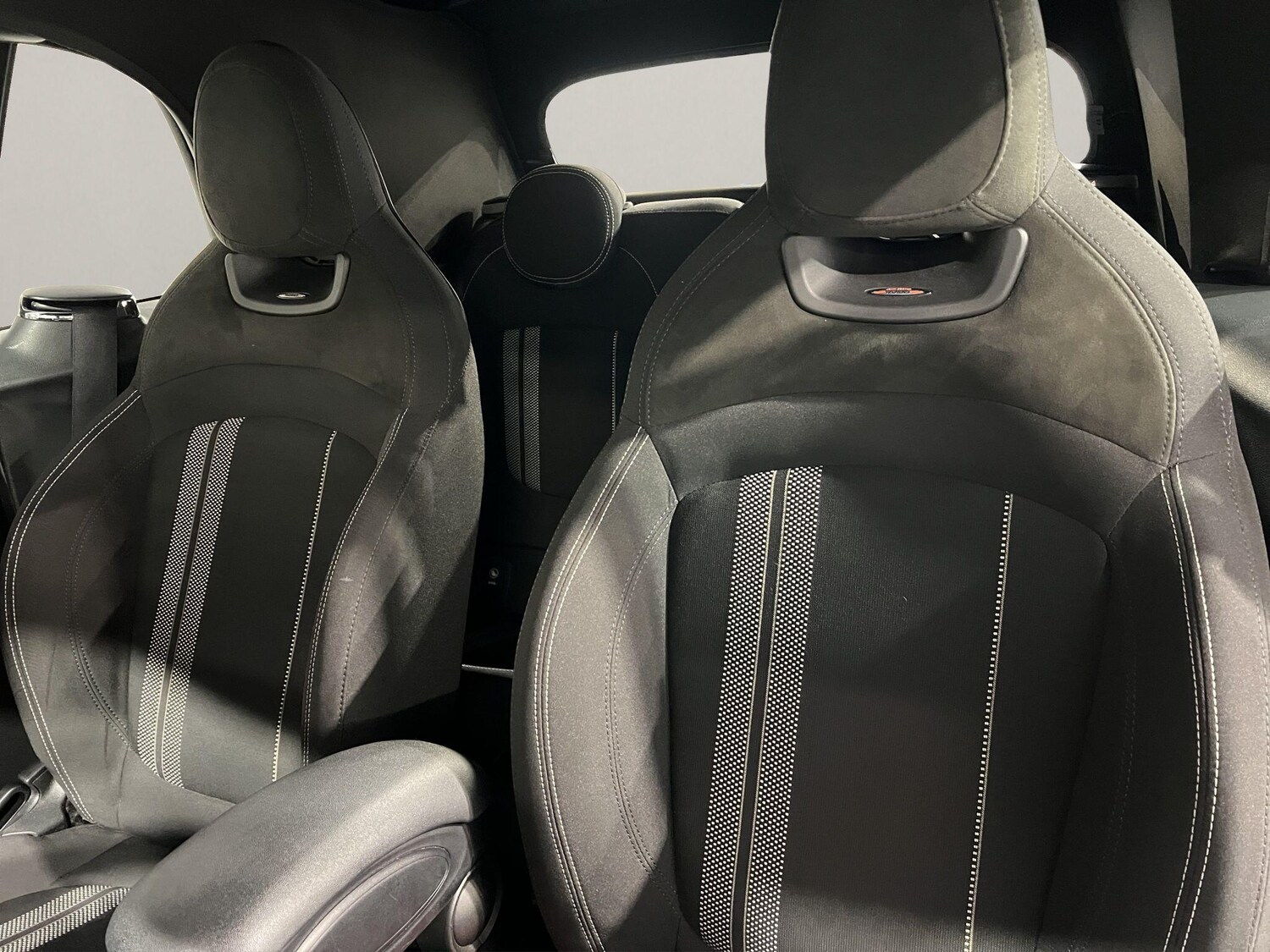 Used MINI Convertible 2019 for sale - 77344591: Photo 27