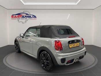 Used MINI Convertible 2019 for sale - 77344591: Photo