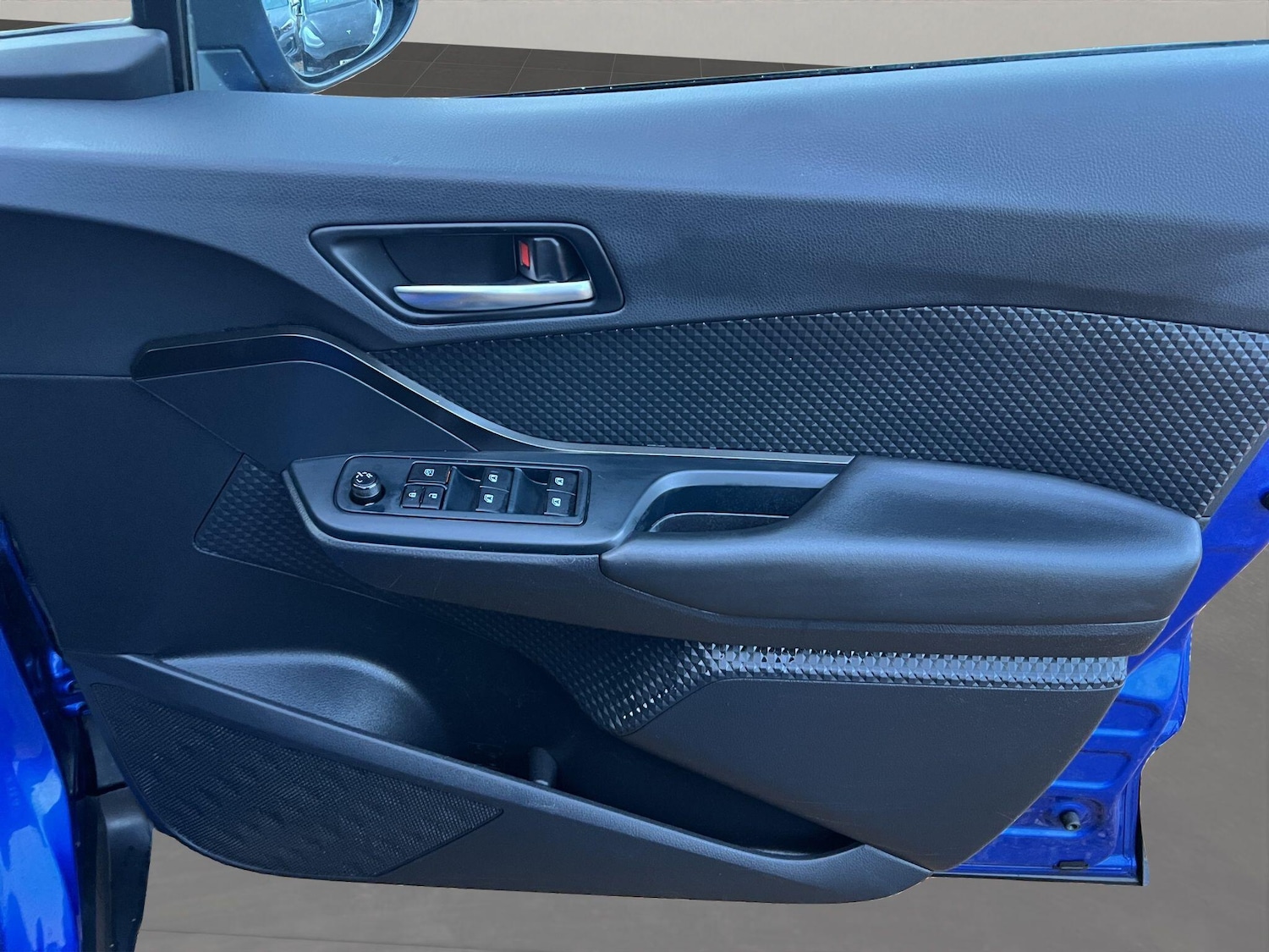 Used Toyota C-HR 2019 for sale - 76824330: Photo 22