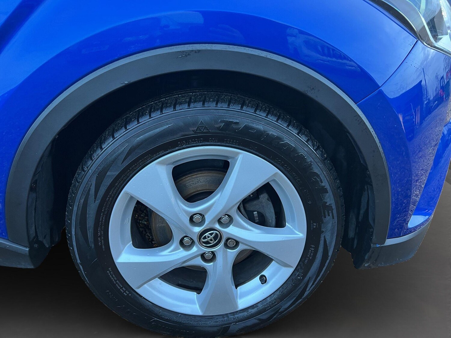 Used Toyota C-HR 2019 for sale - 76824330: Photo 25