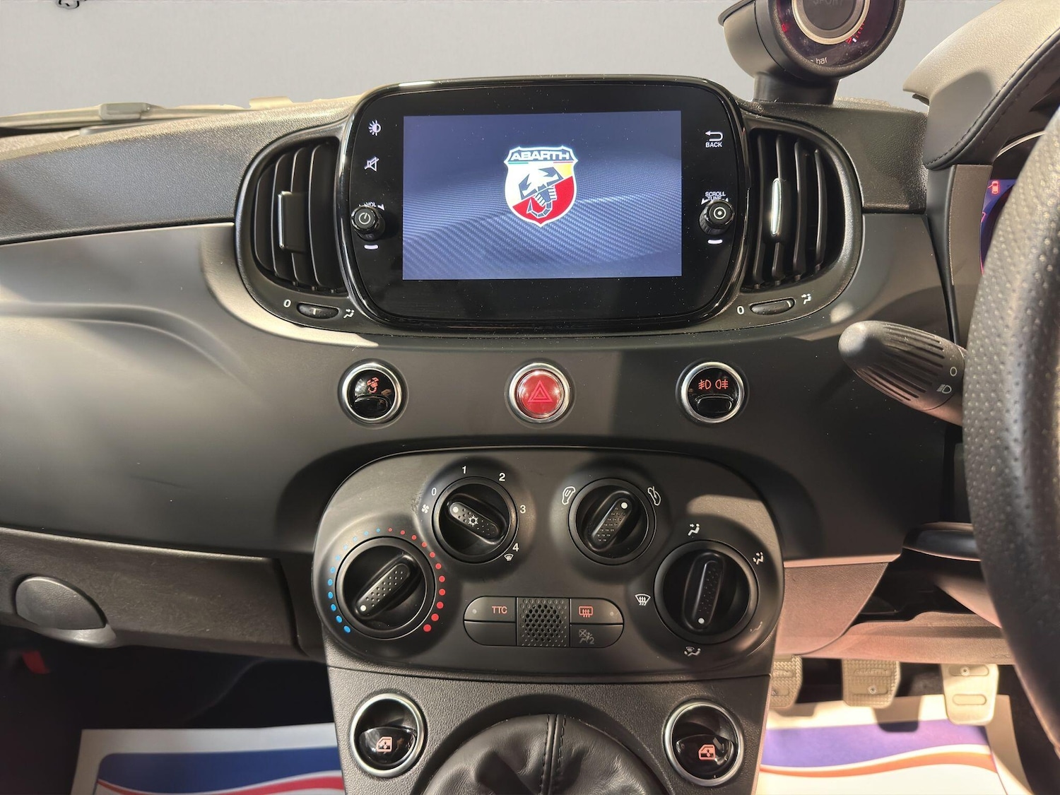 Used Abarth 595 2021 for sale - 77853512: Photo 14