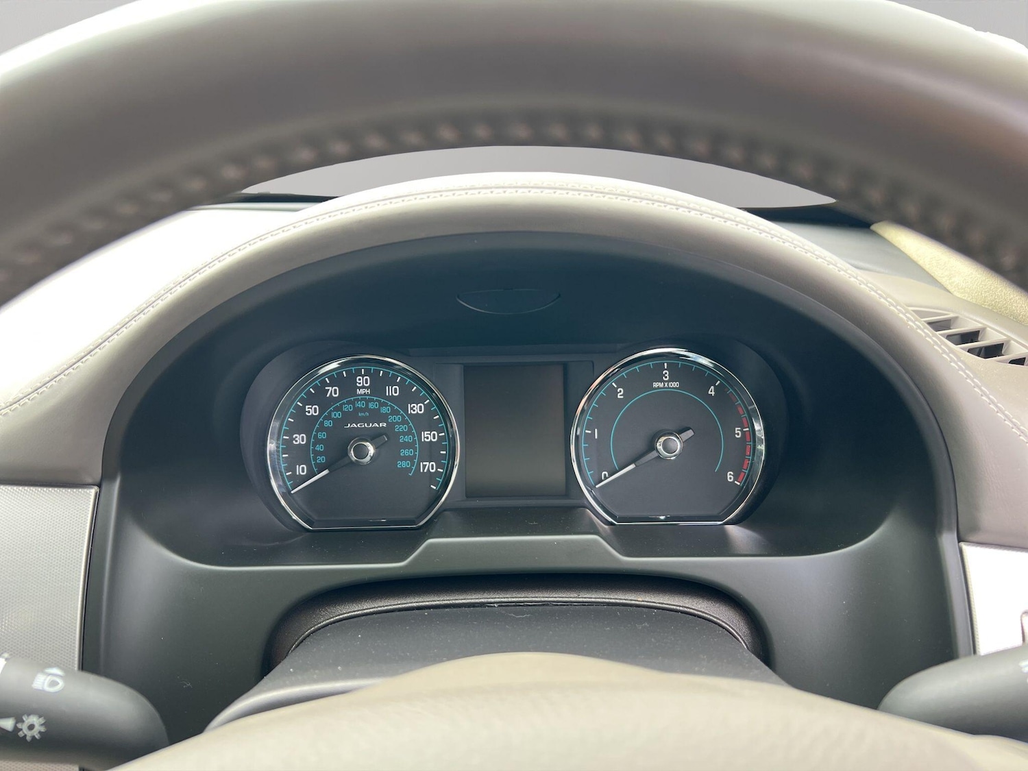 Used Jaguar XF 2014 for sale - 76269976: Photo 25