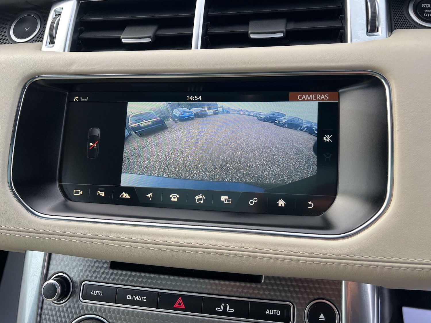 Used Land Rover Range Rover Sport 2017 for sale - 77559533: Photo 18