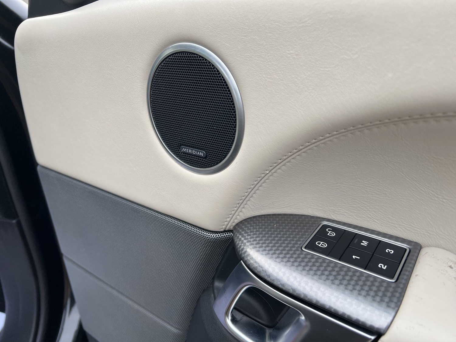 Used Land Rover Range Rover Sport 2017 for sale - 77559533: Photo 25