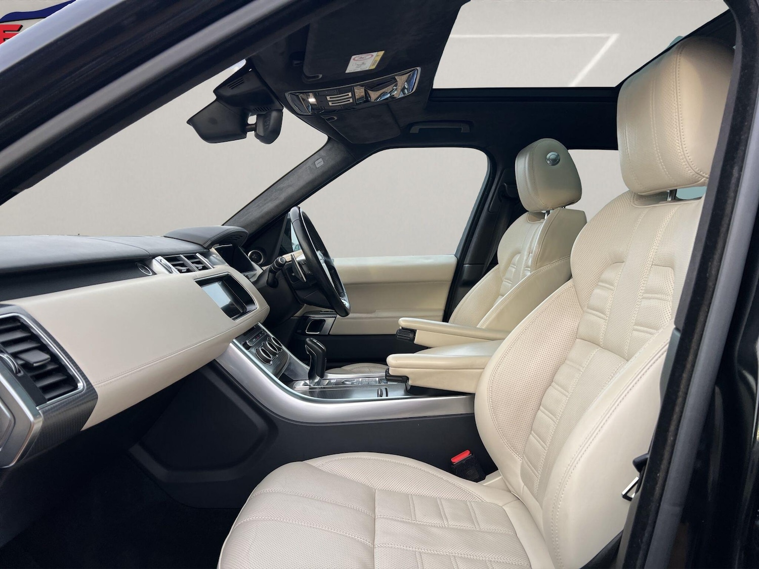 Used Land Rover Range Rover Sport 2017 for sale - 77559533: Photo 39