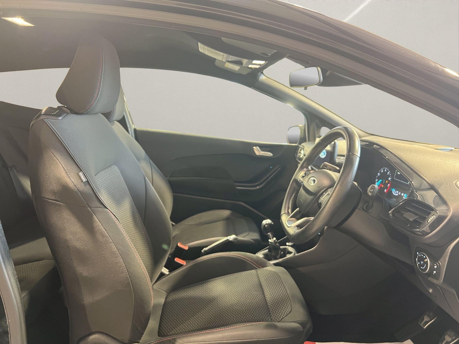 Used Ford Fiesta for sale - 77358753: Photo 3