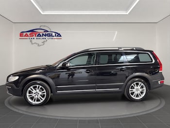 Used Volvo XC70 2015 for sale - 79362595: Photo
