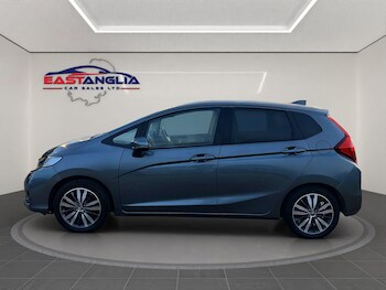 Used Honda Jazz 2020 for sale - 76995386: Photo