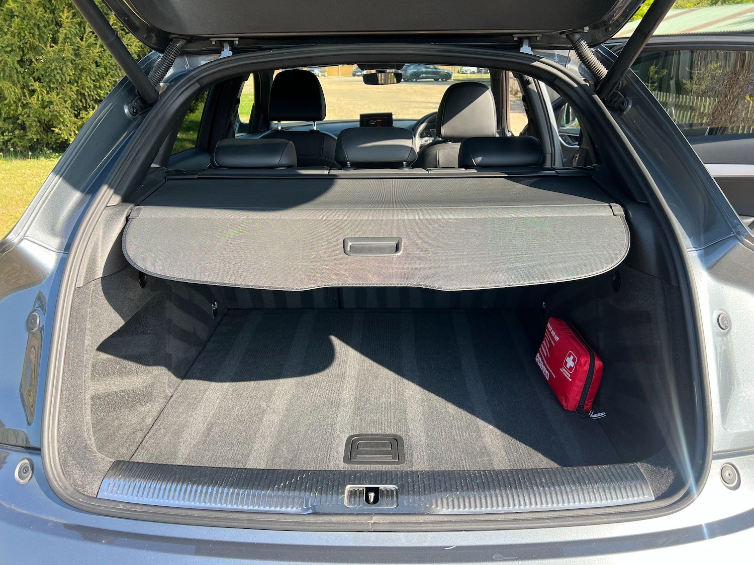 Vehicle 28