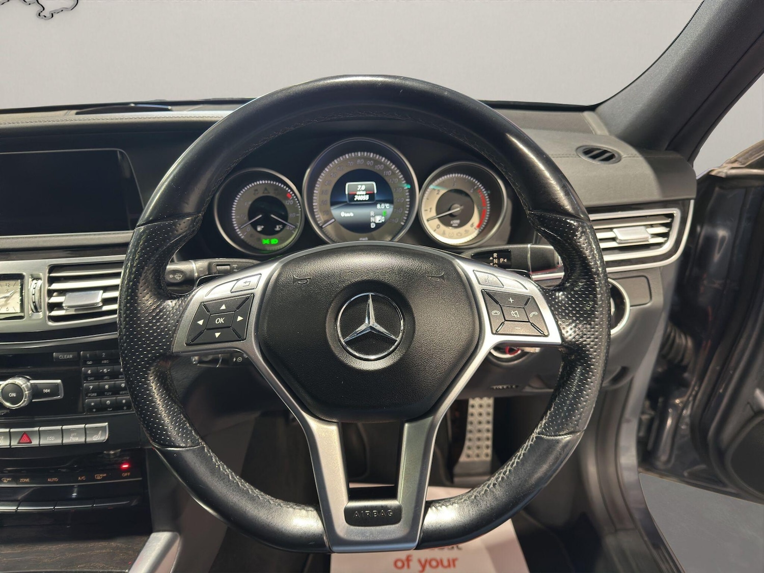 Used Mercedes-Benz E Class 2013 for sale - 77559599: Photo 12