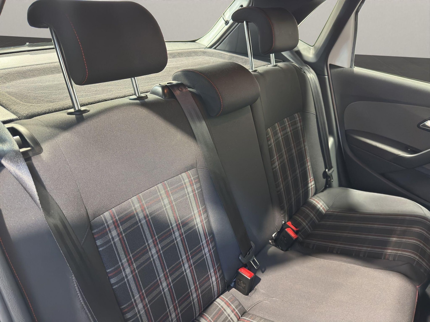 Used Volkswagen Polo 2012 for sale - 77229419: Photo 17