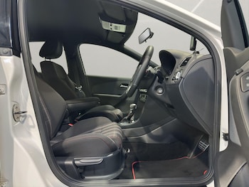 Used Volkswagen Polo 2012 for sale - 77229419: Photo