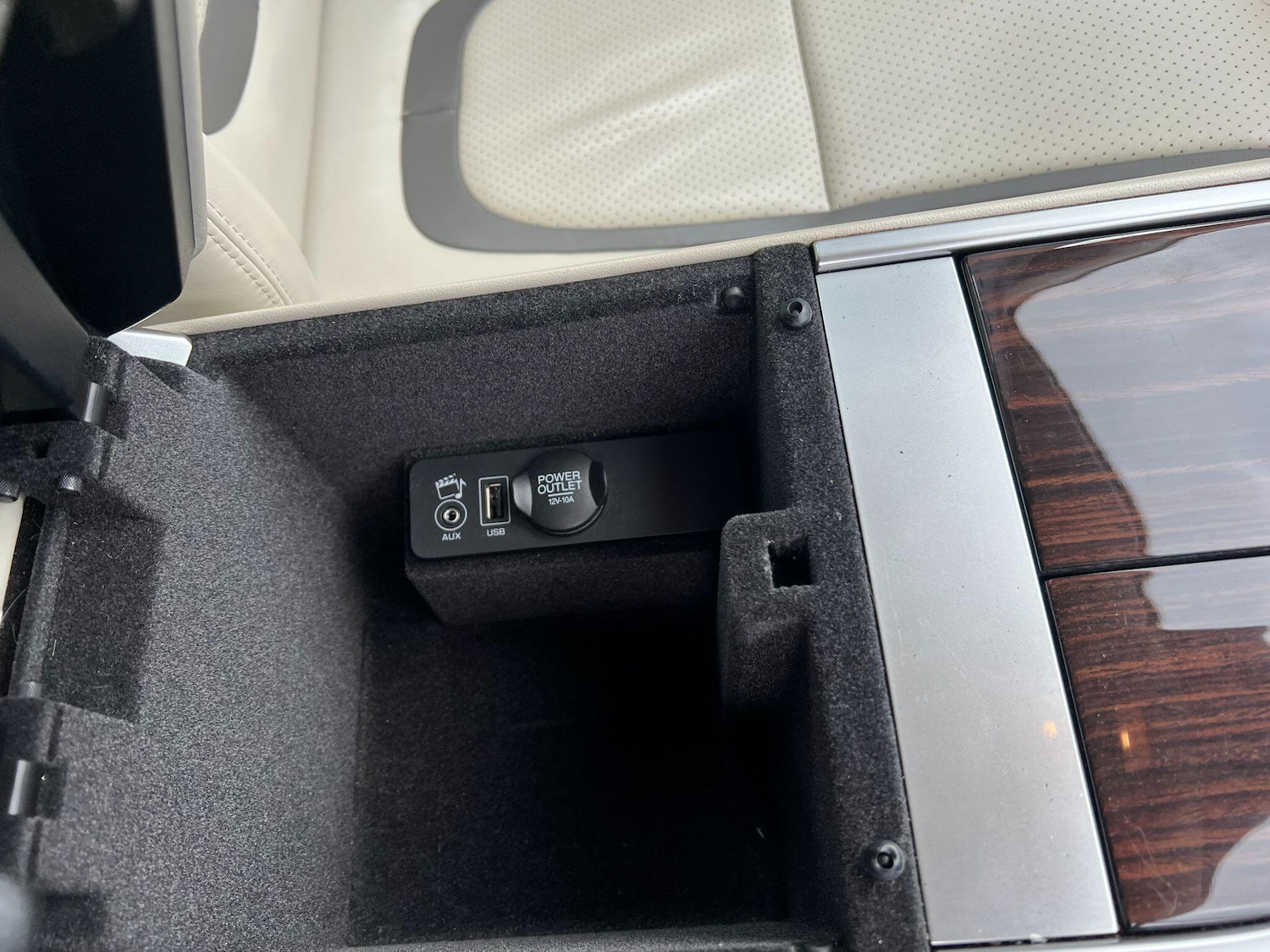 Used Jaguar XF 2014 for sale - 76996581: Photo 30