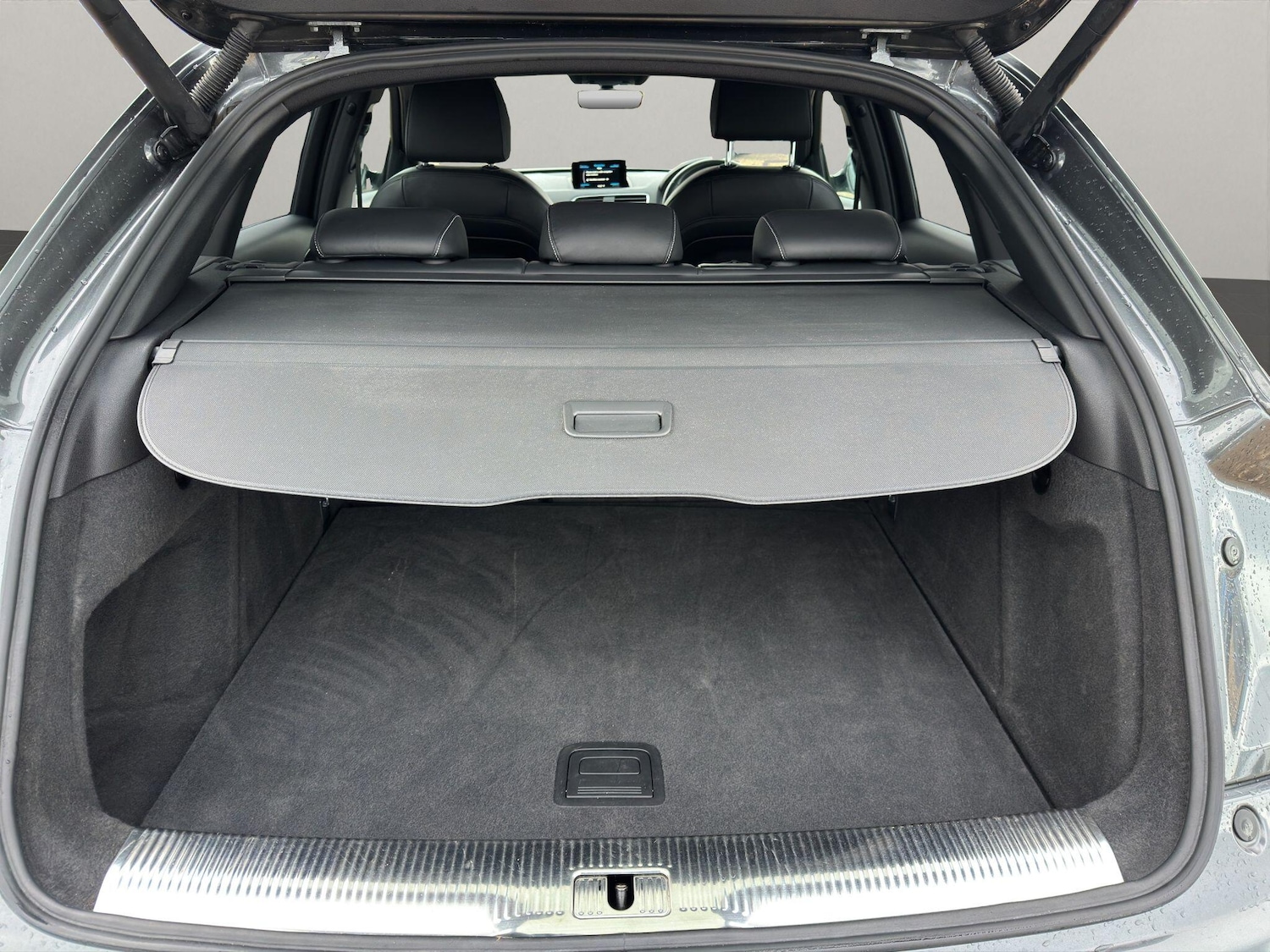 Used Audi Q3 2017 for sale - 76823533: Photo 16