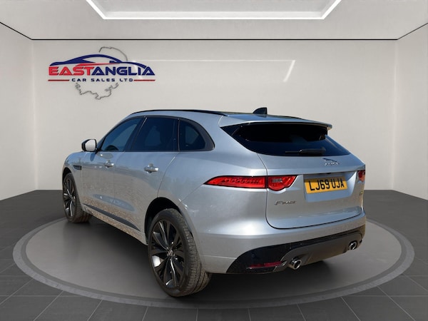 Used Jaguar F-Pace 2019 for sale - 75232906: Photo 2