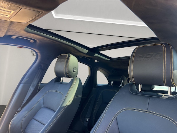 Used Jaguar F-Pace 2019 for sale - 75232906: Photo 4