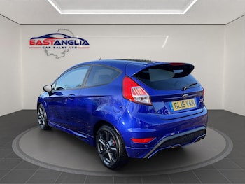 Used Ford Fiesta 2016 for sale - 76965139: Photo