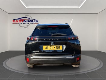 Used Peugeot E-2008 2021 for sale - 76714383: Photo