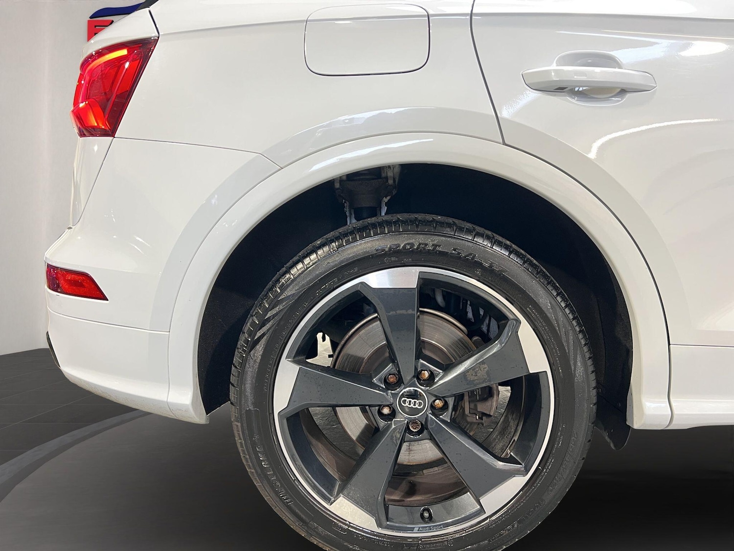 Used Audi Q5 2019 for sale - 77268007: Photo 32