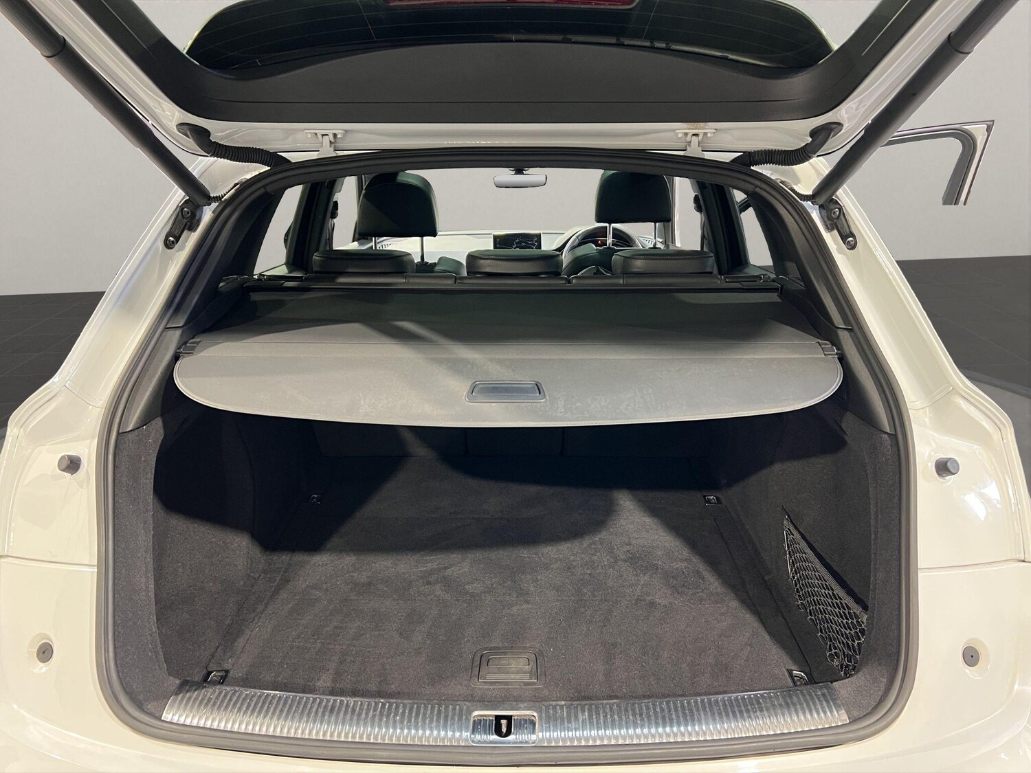 Used Audi Q5 2019 for sale - 77268007: Photo 41