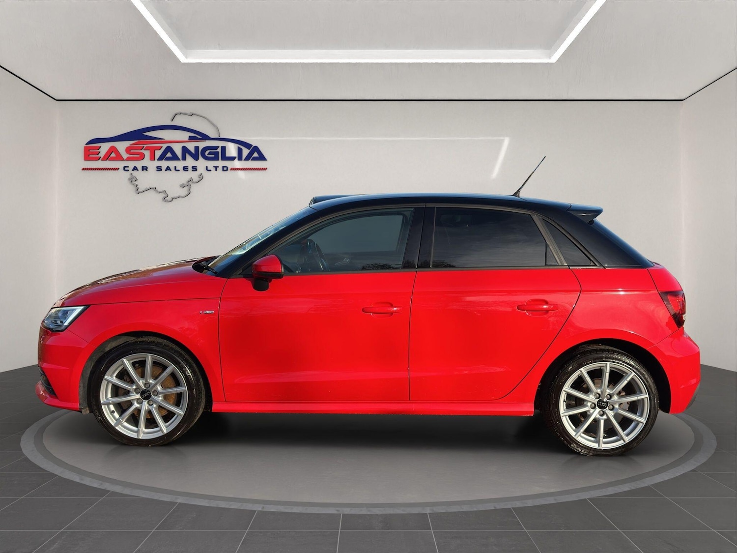 Used Audi A1 2015 for sale - 76866111: Photo 2