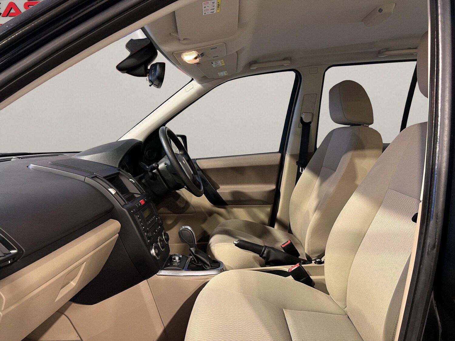 Used Land Rover Freelander 2 2011 for sale - 77496540: Photo 30