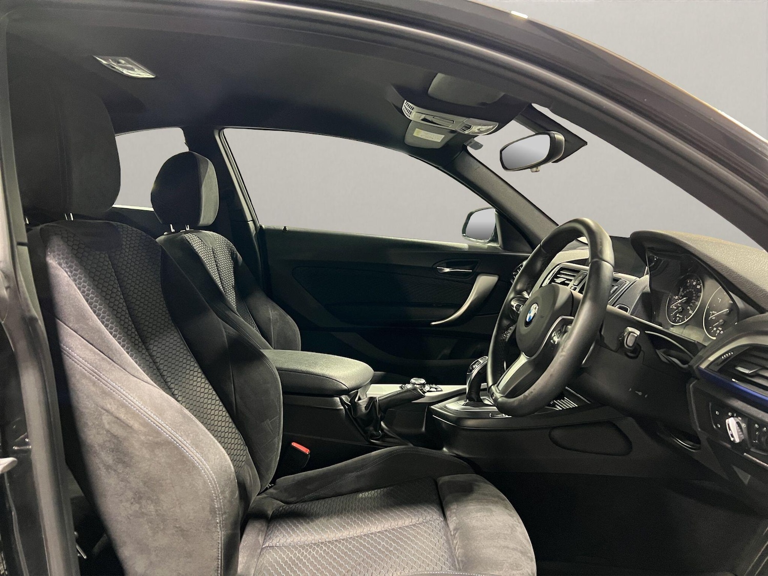 Used BMW 2 Series 2015 for sale - 77331383: Photo 3