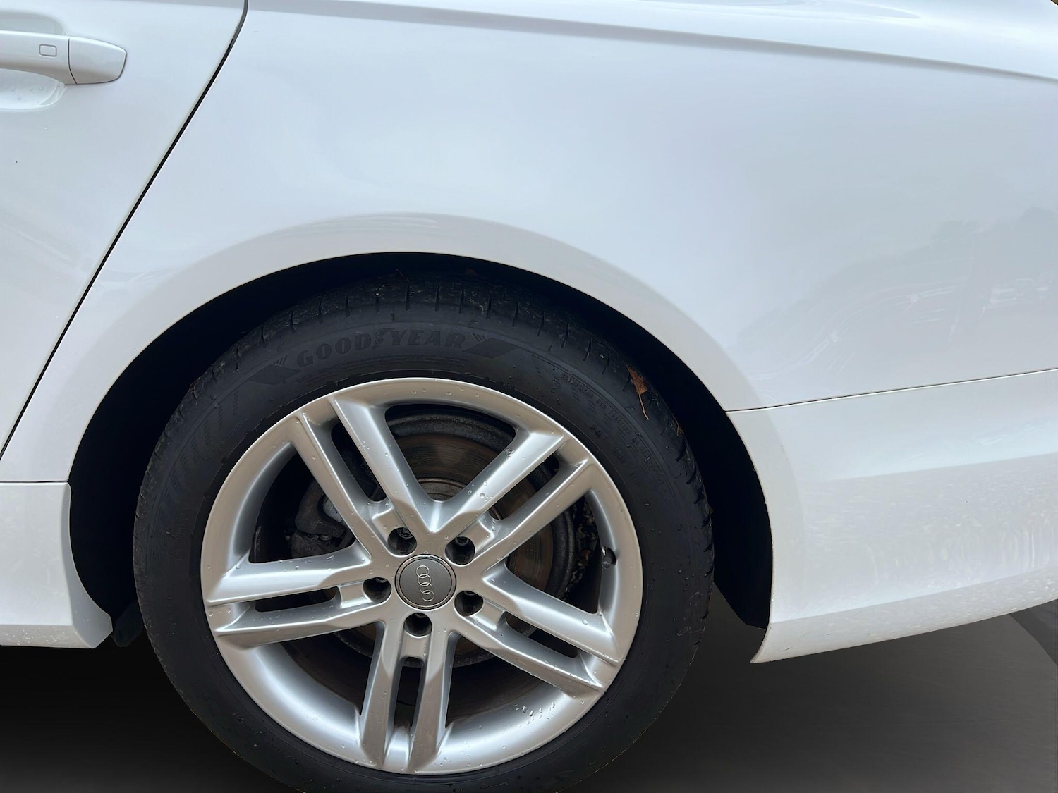 Used Audi A6 2014 for sale - 76996281: Photo 25