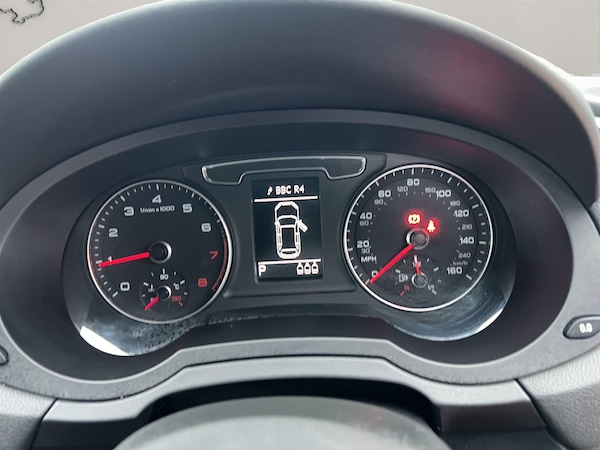 Used Audi Q3 2015 for sale - 76259040: Photo 11