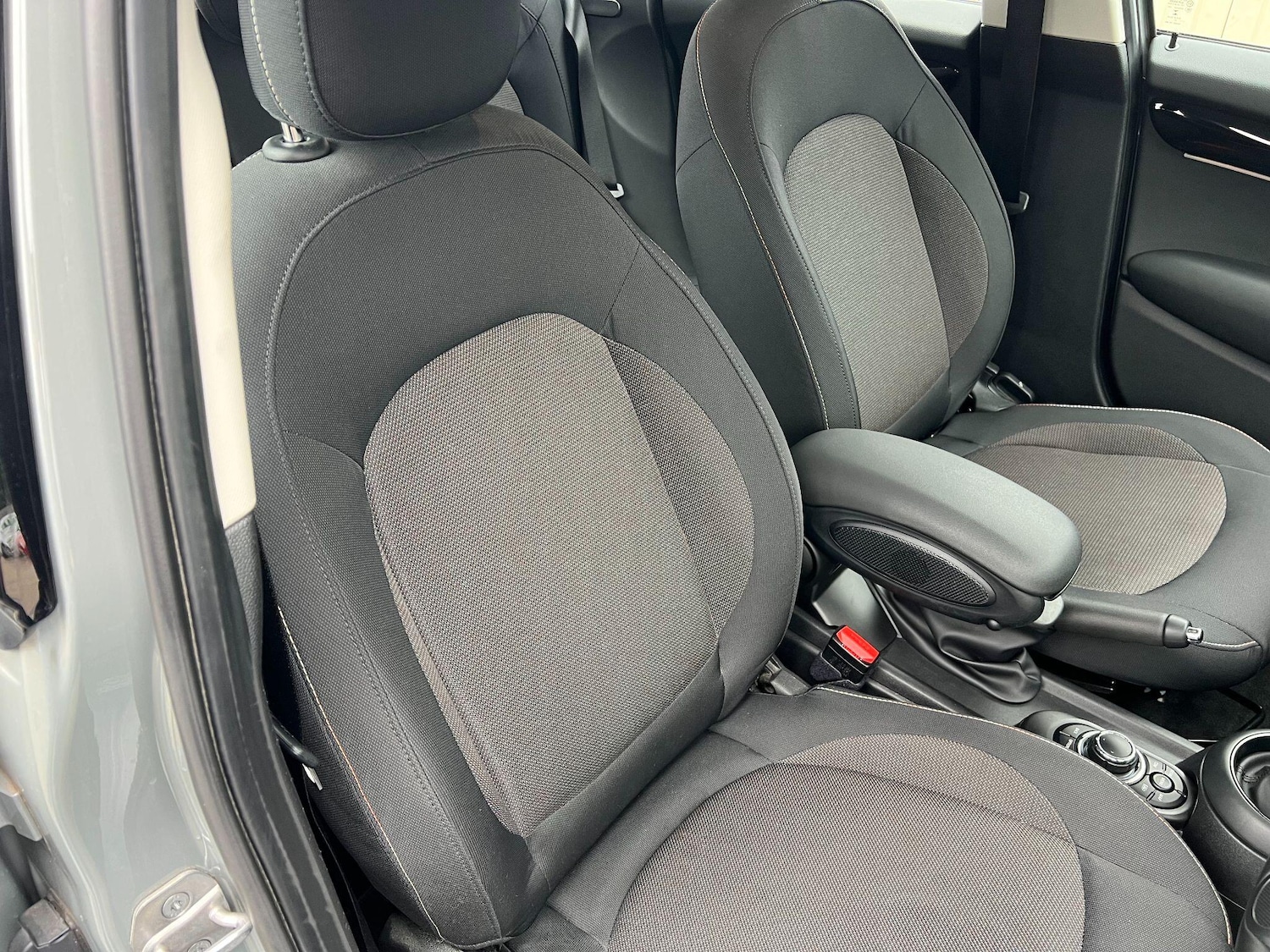 Used MINI Hatch 2022 for sale - 76993608: Photo 17