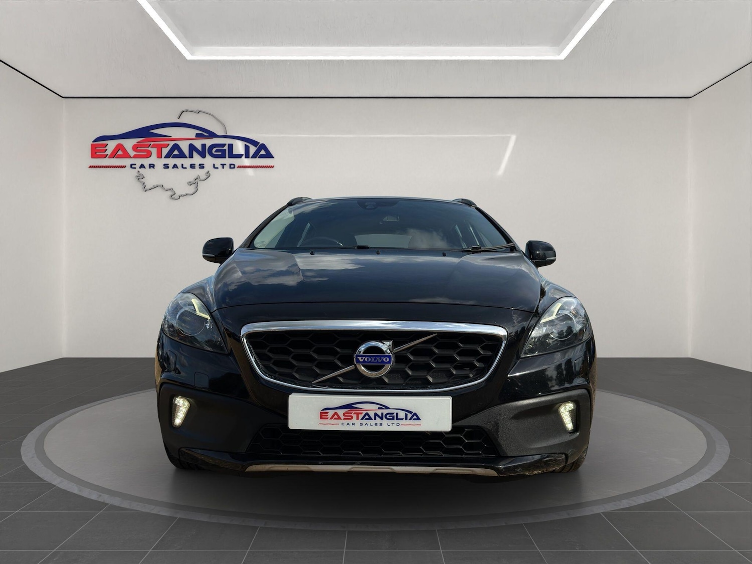 Used Volvo V40 Cross Country 2016 for sale - 76108682: Photo 7